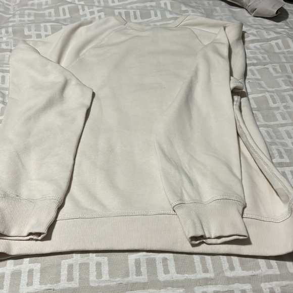 Woman Barbie sweatshirt size small nwt - Picture 3 of 4